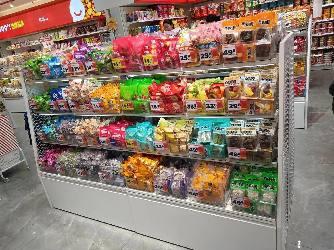 零食有鳴匯發(fā)廣場店煥新升級 一站式零食與日用百貨購物新體驗